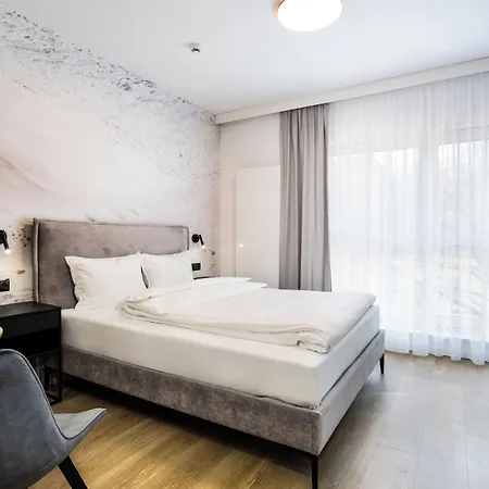 Break Plac Wolnosci 6