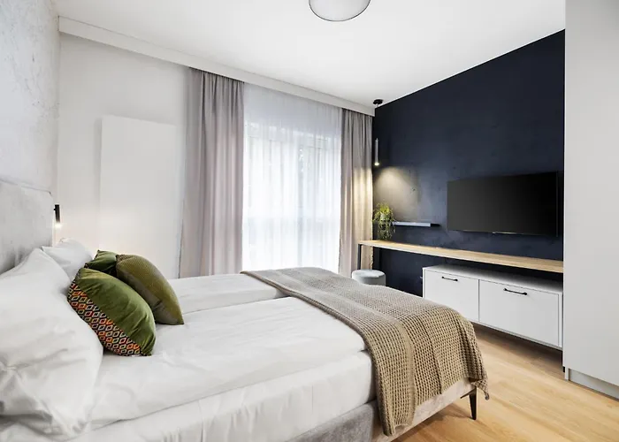 Break Plac Wolnosci 6 3*