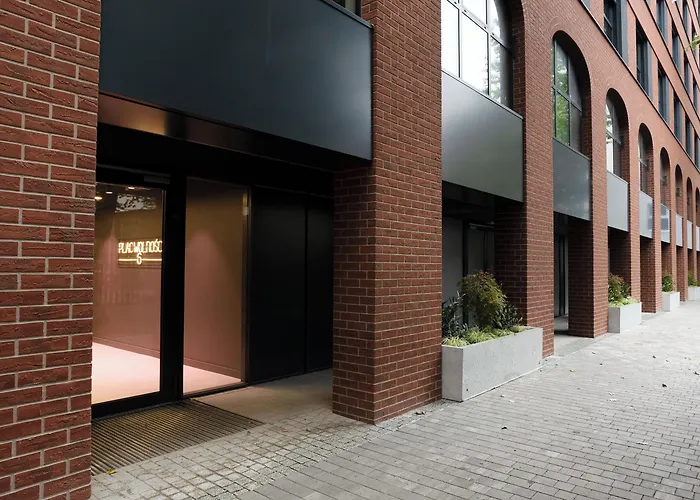 Break Plac Wolnosci 6 פוזנן