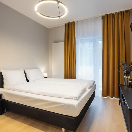 מלון דירות Break Plac Wolnosci 6 3*