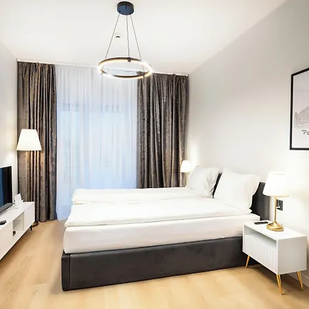 Break Plac Wolnosci 6 3* 波兹南